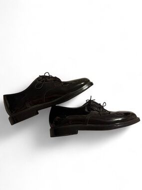 Women’s Black Glossy Oxford Shoes